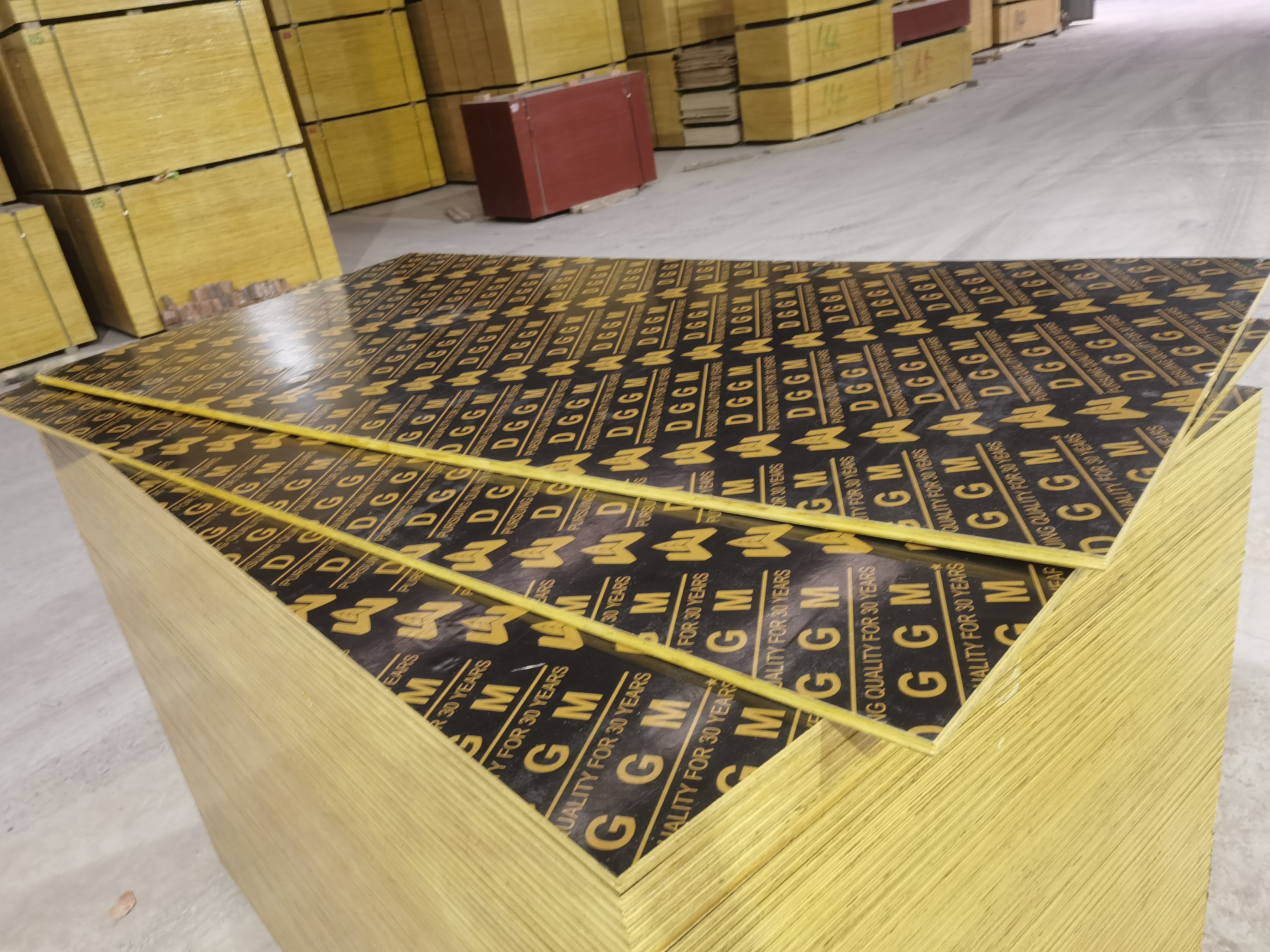 Prospek Pertumbuhan Masa Depan Permintaan Pasaran untuk Kayu Lapisan Laminated Tinggi